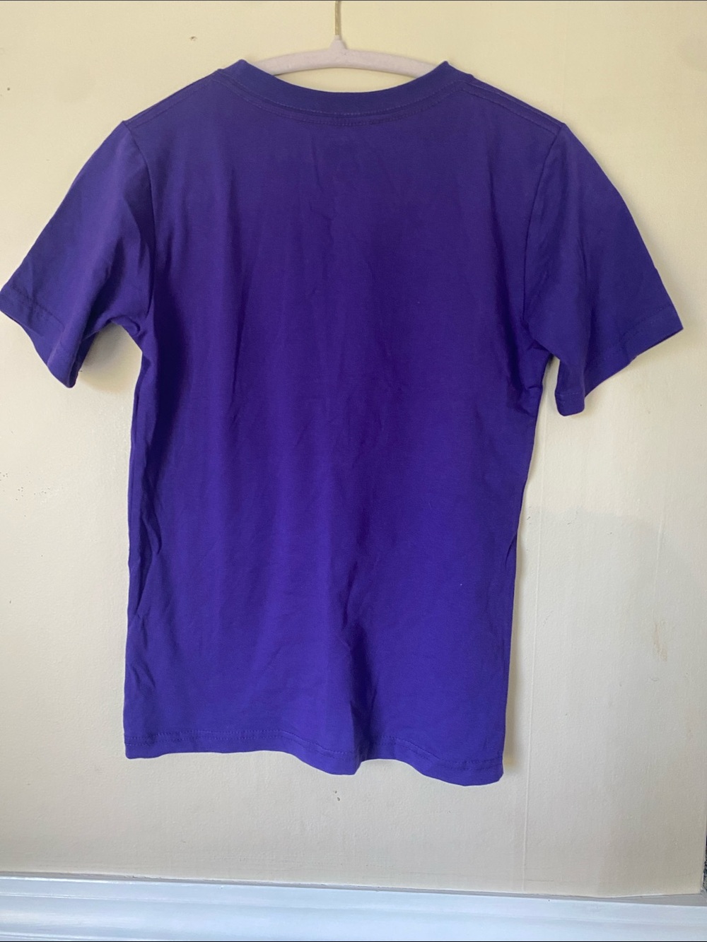 NBA Los Angeles Lakers Purple & Yellow Kids Tee shirt NEW - Picture 3 of 3